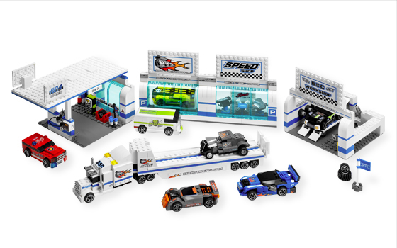 LEGO® RACERS 8154 TUNINGOVÉ DEPO