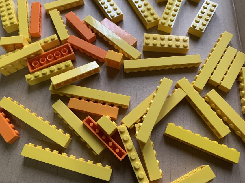 LEGO® KLASIK SADA KOSTEK A DÍLKŮ